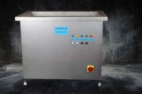 Průmyslová profesionální dvoufrekvenční ultrazvuková čistička A200, vana 200 litrů